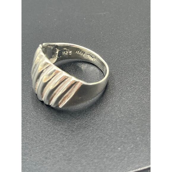 HAN 925 Signed Thailand Sterling Silver Ribbed Wide Chunky Domed Ring Sz 8 - Picture 7 of 8